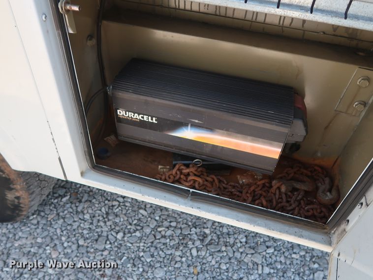 image for item GS9888 2012 Ford F250 Super Duty XL  utility bed pickup truck