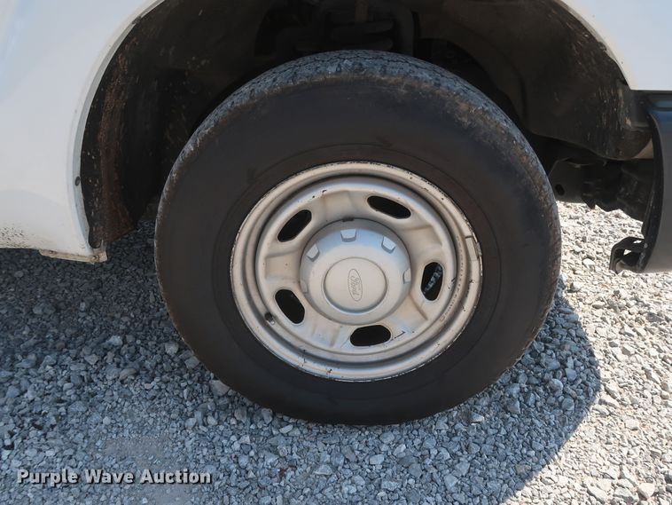 image for item GS9888 2012 Ford F250 Super Duty XL  utility bed pickup truck