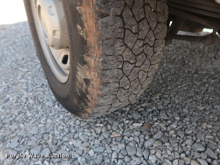 image for item GS9888 2012 Ford F250 Super Duty XL  utility bed pickup truck