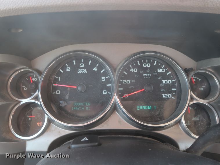 image for item GS9889 2013 Chevrolet Silverado 2500HD  Ext. Cab utility bed pickup truck