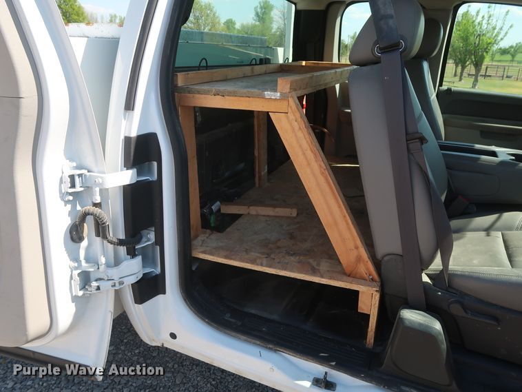 image for item GS9889 2013 Chevrolet Silverado 2500HD  Ext. Cab utility bed pickup truck