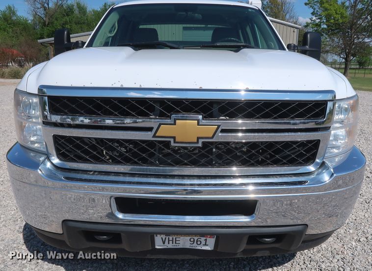 image for item GS9889 2013 Chevrolet Silverado 2500HD  Ext. Cab utility bed pickup truck