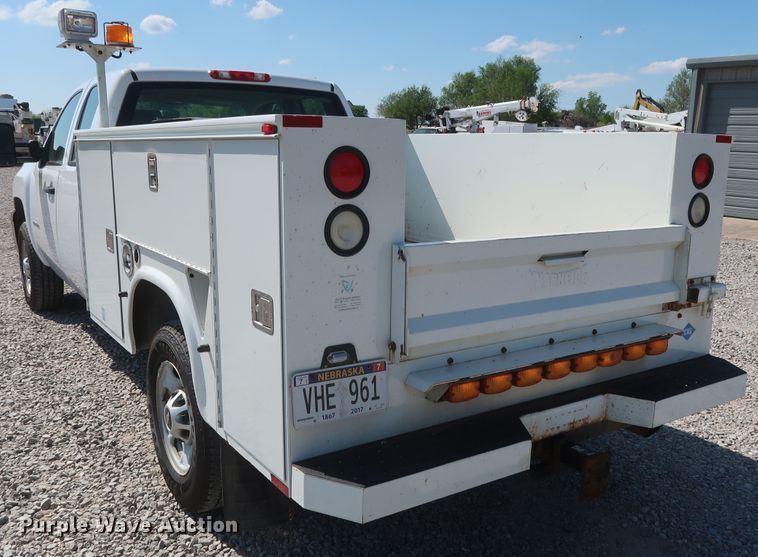 image for item GS9889 2013 Chevrolet Silverado 2500HD  Ext. Cab utility bed pickup truck