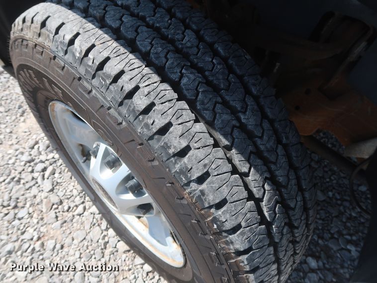 image for item GS9889 2013 Chevrolet Silverado 2500HD  Ext. Cab utility bed pickup truck