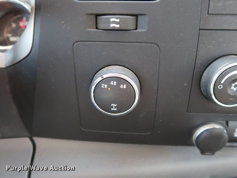 image for item GS9890 2013 Chevrolet Silverado 2500HD  Ext. Cab utility bed pickup truck