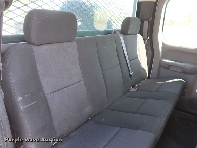 image for item GS9890 2013 Chevrolet Silverado 2500HD  Ext. Cab utility bed pickup truck