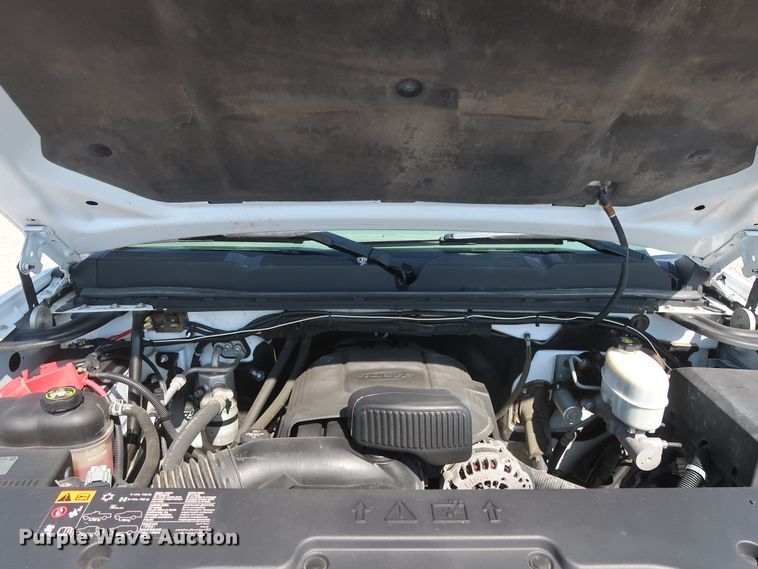 image for item GS9890 2013 Chevrolet Silverado 2500HD  Ext. Cab utility bed pickup truck