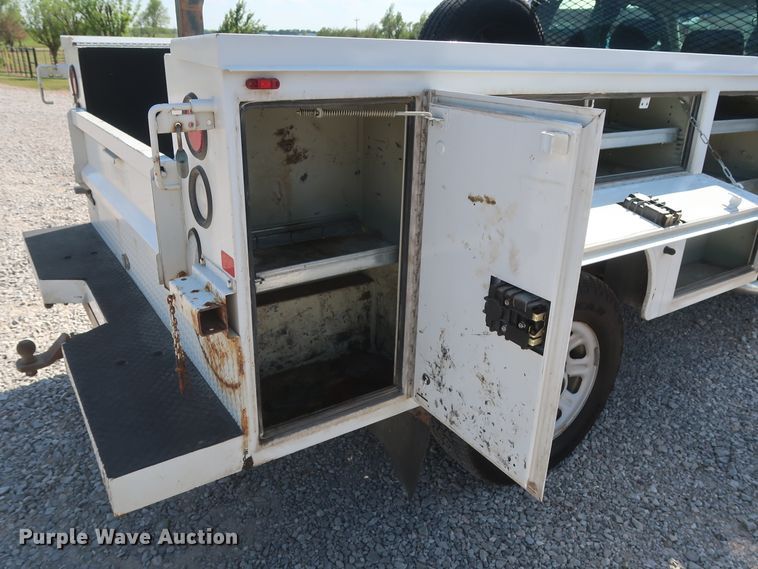 image for item GS9890 2013 Chevrolet Silverado 2500HD  Ext. Cab utility bed pickup truck