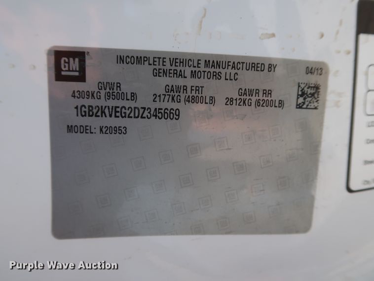 image for item GS9890 2013 Chevrolet Silverado 2500HD  Ext. Cab utility bed pickup truck