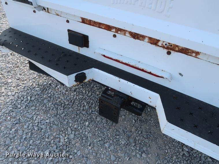 image for item GS9891 2009 Chevrolet Silverado 3500HD  utility bed pickup truck