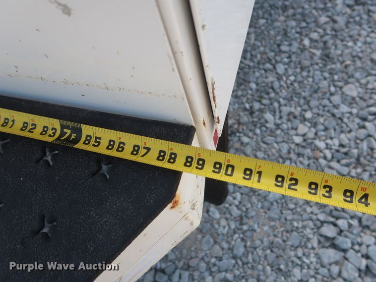 image for item GS9891 2009 Chevrolet Silverado 3500HD  utility bed pickup truck