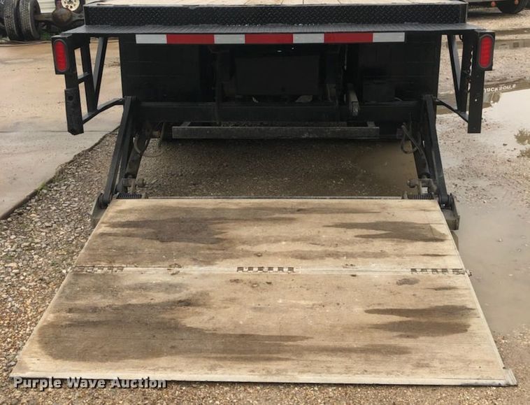 image for item GU9968 Maxon end gate lift