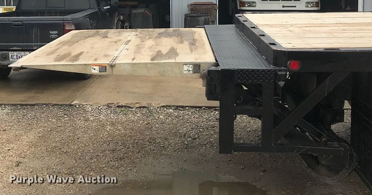 image for item GU9968 Maxon end gate lift