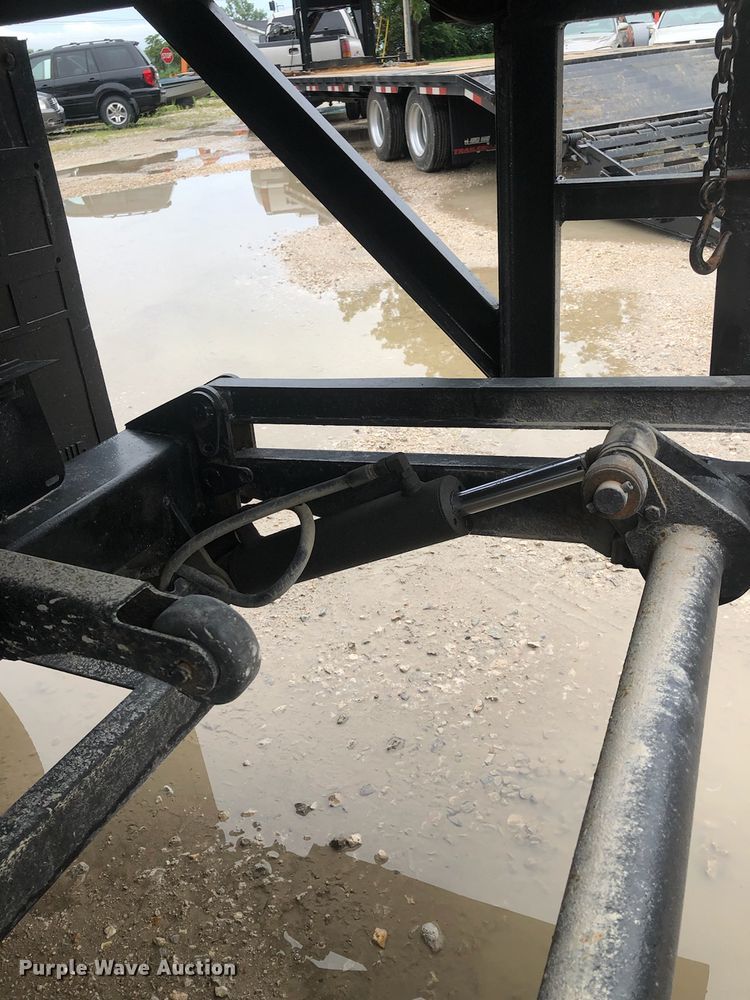 image for item GU9968 Maxon end gate lift