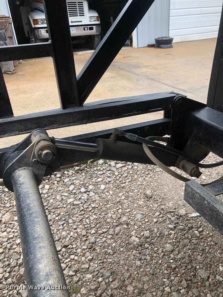 image for item GU9968 Maxon end gate lift