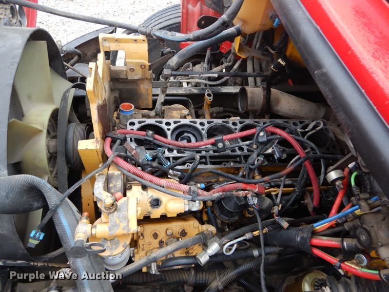 image for item GU9969 2005 Freightliner Business Class M2 flatbed truck