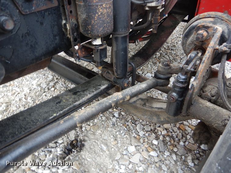 image for item GU9969 2005 Freightliner Business Class M2 flatbed truck