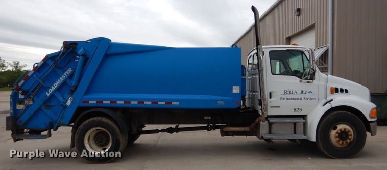 image for item GU9970 2008 Sterling Acterra refuse truck