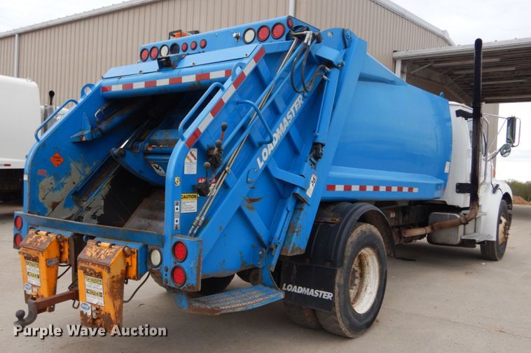 image for item GU9970 2008 Sterling Acterra refuse truck