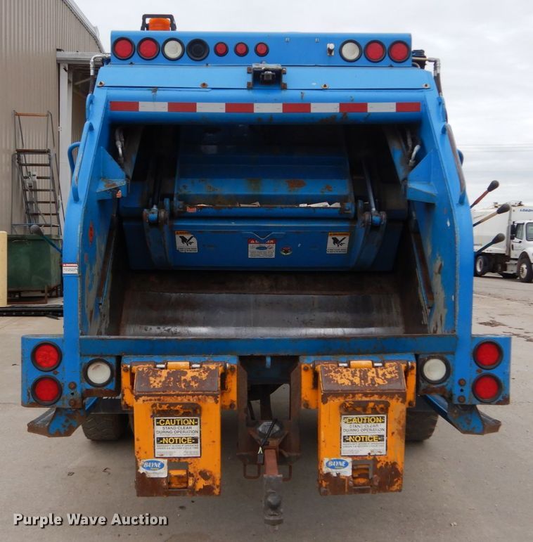 image for item GU9970 2008 Sterling Acterra refuse truck