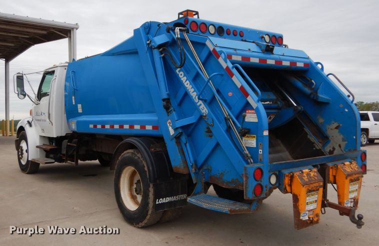 image for item GU9970 2008 Sterling Acterra refuse truck