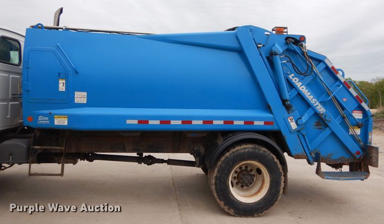 image for item GU9970 2008 Sterling Acterra refuse truck