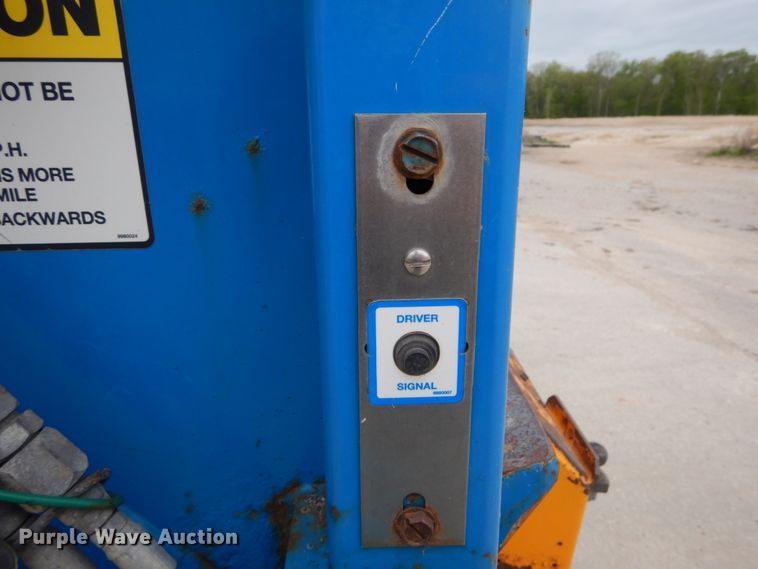 image for item GU9970 2008 Sterling Acterra refuse truck