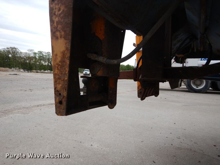 image for item GU9970 2008 Sterling Acterra refuse truck