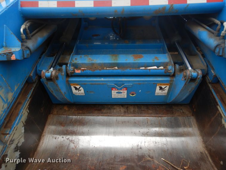 image for item GU9970 2008 Sterling Acterra refuse truck