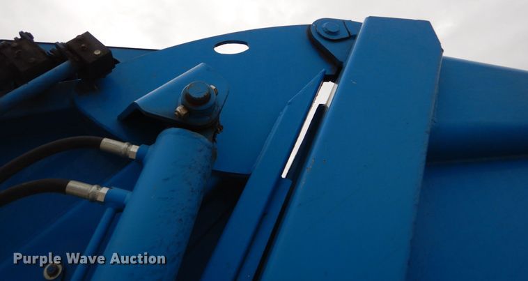 image for item GU9970 2008 Sterling Acterra refuse truck