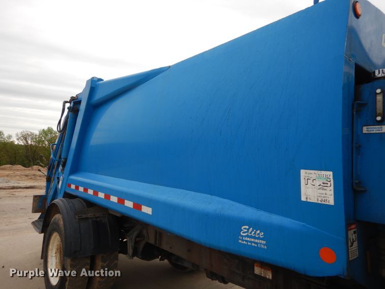 image for item GU9970 2008 Sterling Acterra refuse truck