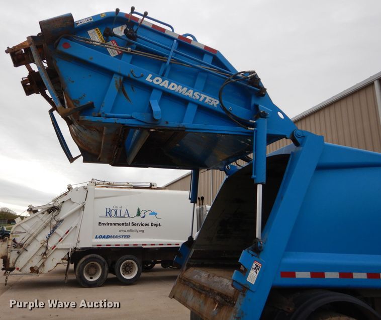 image for item GU9970 2008 Sterling Acterra refuse truck