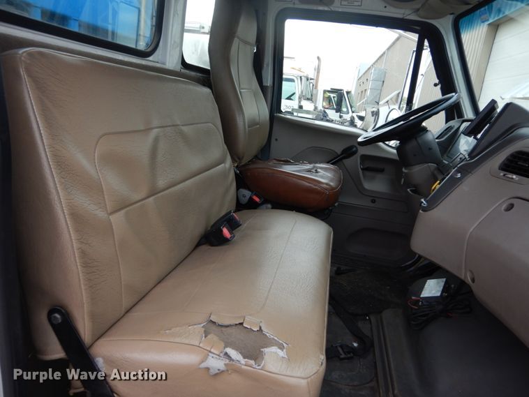 image for item GU9970 2008 Sterling Acterra refuse truck