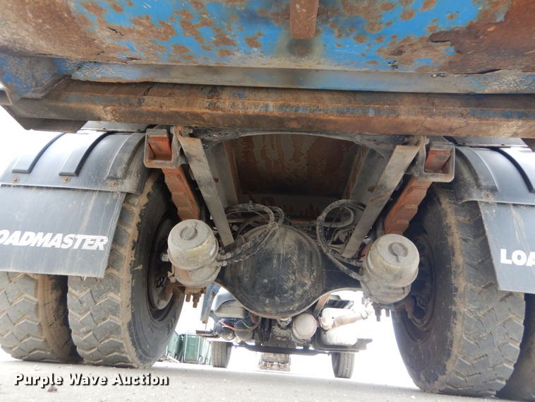 image for item GU9970 2008 Sterling Acterra refuse truck