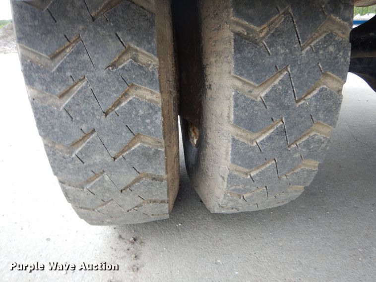 image for item GU9970 2008 Sterling Acterra refuse truck