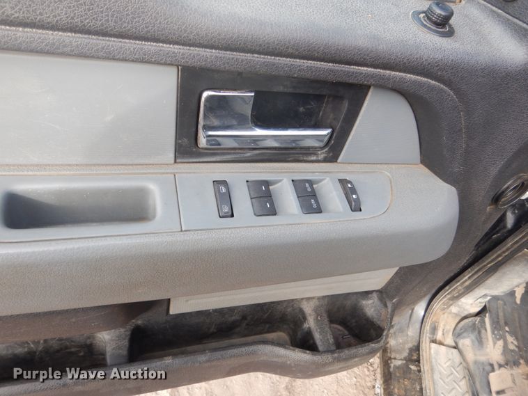 image for item GW9519 2013 Ford F150 XLT  SuperCab pickup truck