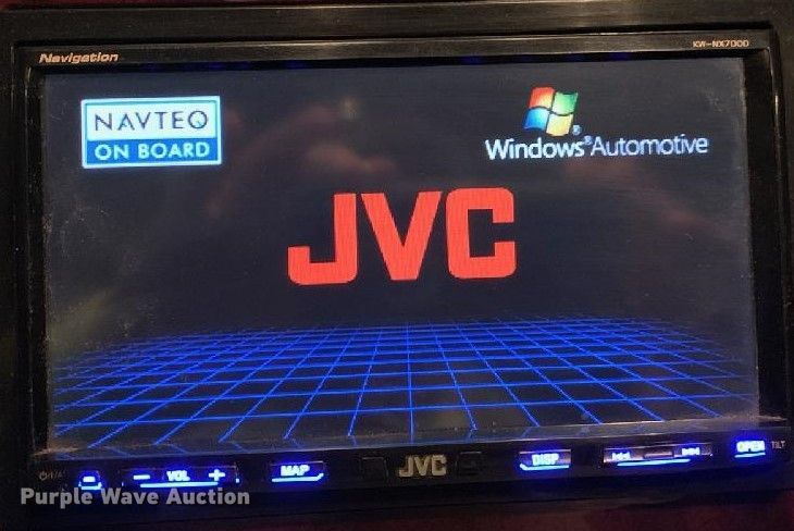 image for item GW9797 2007 Freightliner Business Class M2 106 Crew Cab flatbed truck