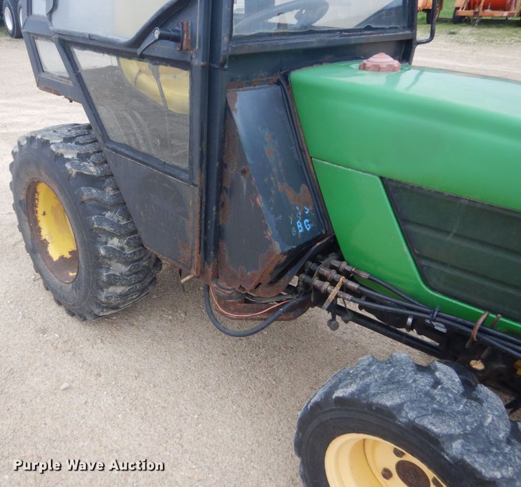 image for item GW9802 John Deere 4100 MFWD tractor