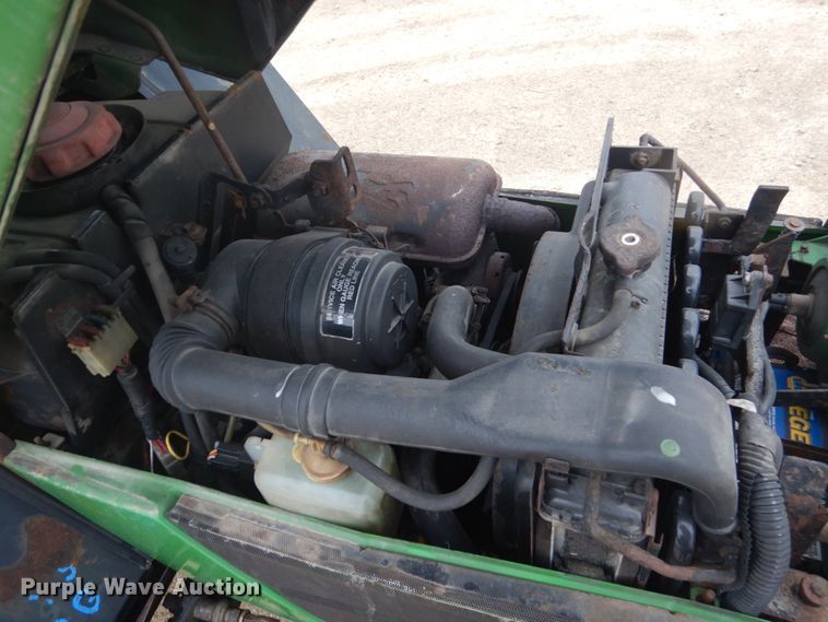 image for item GW9802 John Deere 4100 MFWD tractor