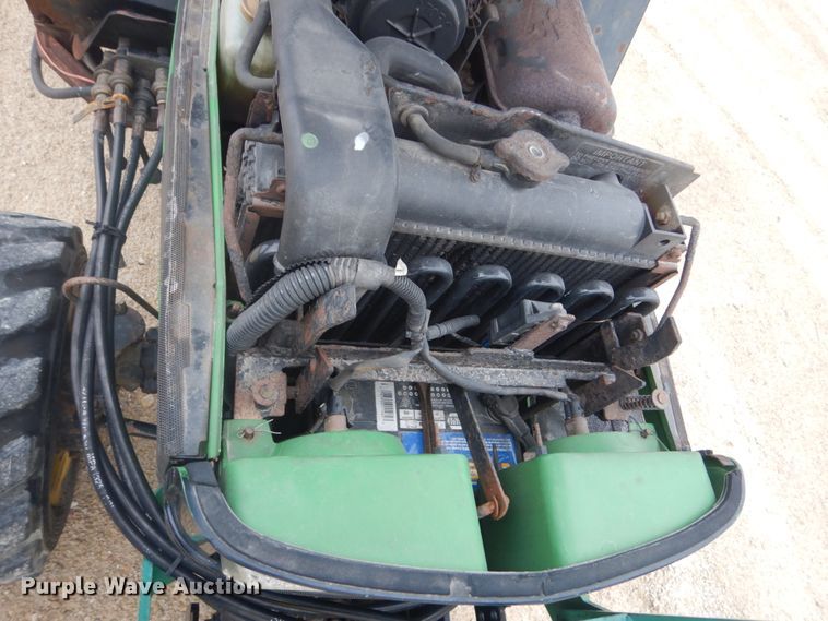 image for item GW9802 John Deere 4100 MFWD tractor