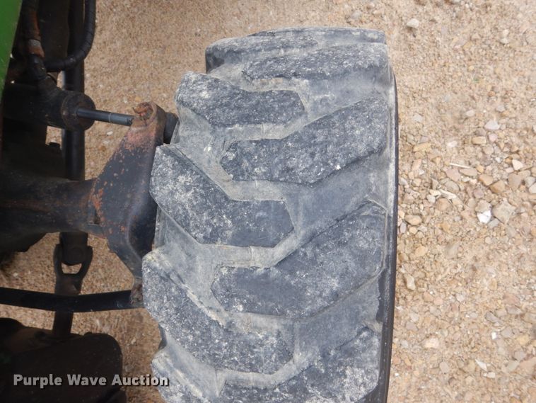 image for item GW9802 John Deere 4100 MFWD tractor