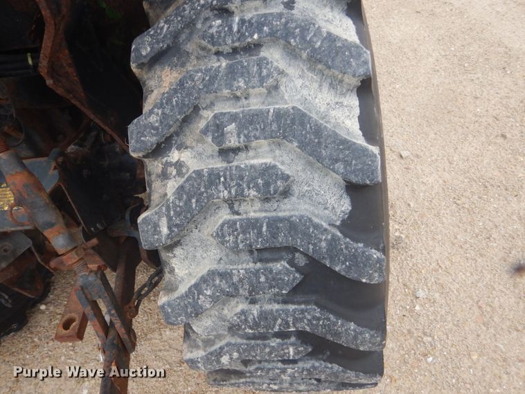 image for item GW9802 John Deere 4100 MFWD tractor