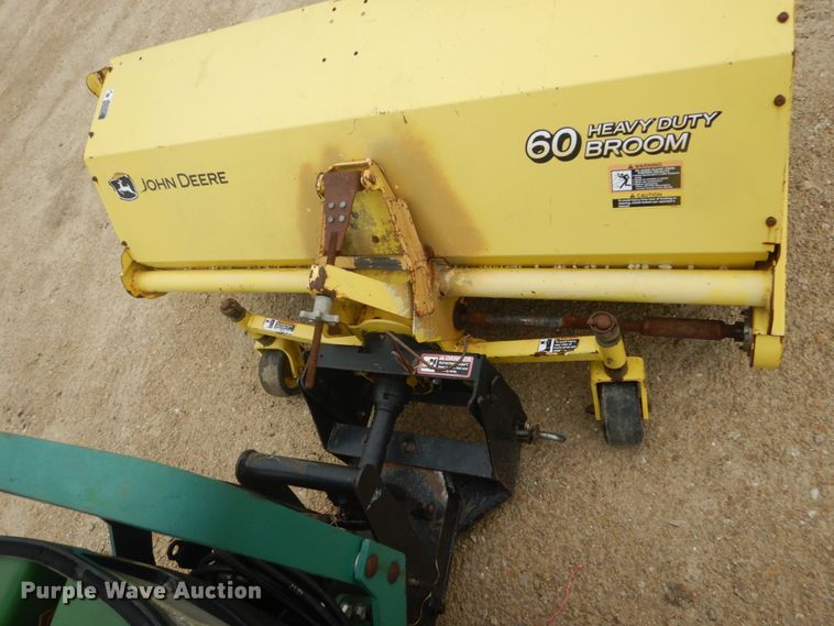 image for item GW9802 John Deere 4100 MFWD tractor