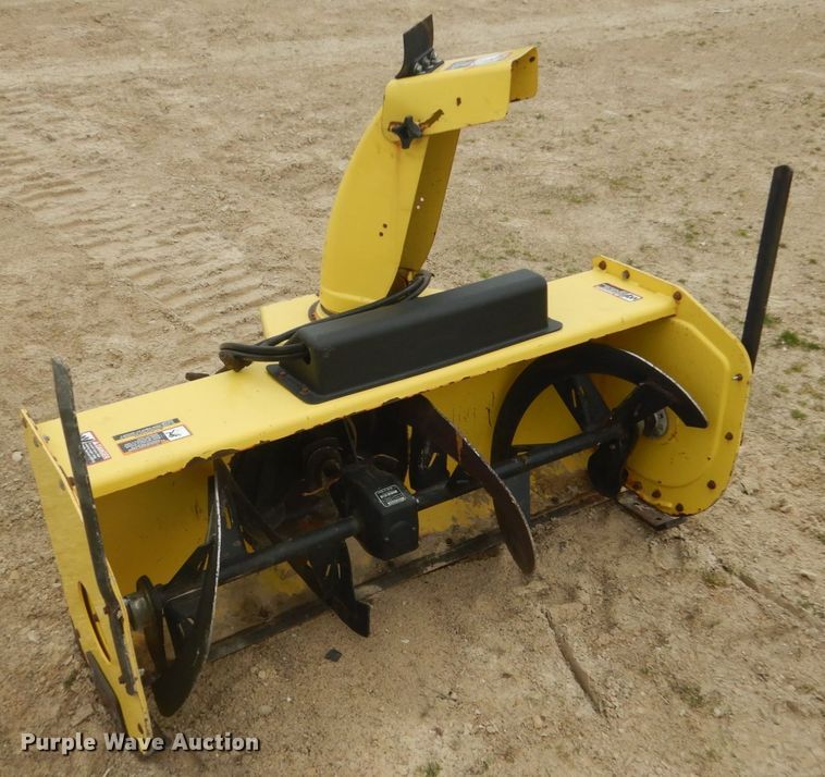 image for item GW9802 John Deere 4100 MFWD tractor