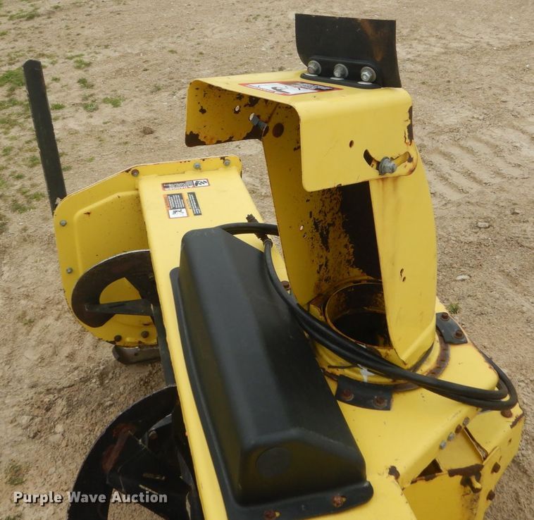 image for item GW9802 John Deere 4100 MFWD tractor