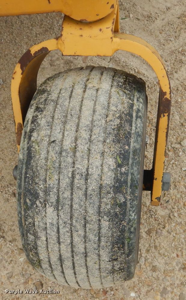 image for item GW9803 Hustler 3200 ZTR lawn mower