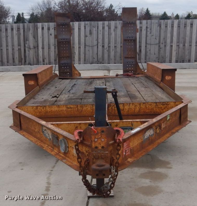 image for item GW9807 1997 Belshe T1 equipment trailer