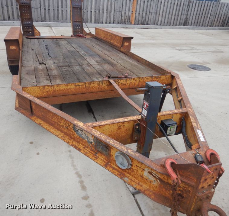 image for item GW9807 1997 Belshe T1 equipment trailer