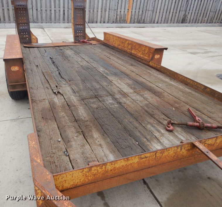 image for item GW9807 1997 Belshe T1 equipment trailer