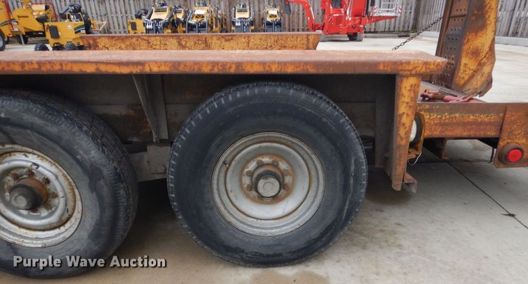 image for item GW9807 1997 Belshe T1 equipment trailer